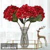 Hortensia individual, rojo brillante.