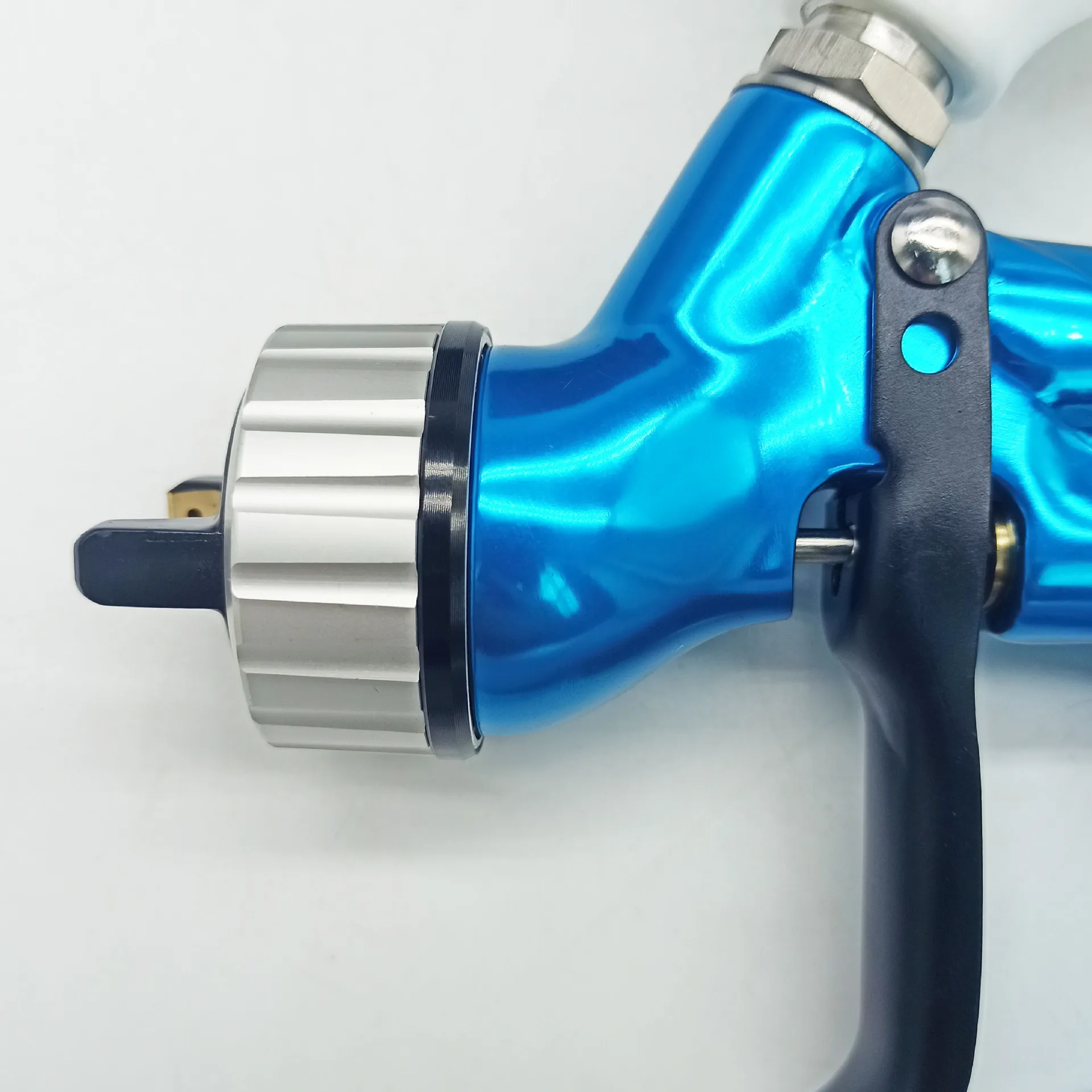 Pistola Pulverizadora HVLP Devilbiss CV1 – Azul – Boquilla De 1.3mm – Copa De 600ml Para Pintura De Autos