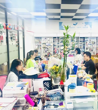 Ningbo Haoxuan Arts & Gifts Co., Ltd. 1