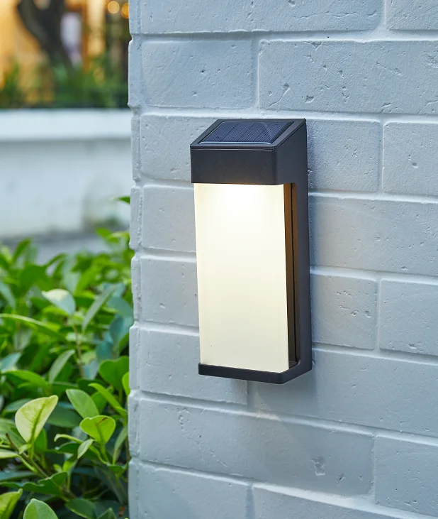 Frosted morden design waterproof outdoor wireless wall mounted solar LED powered garden post wall lamp solar fence lights supplier