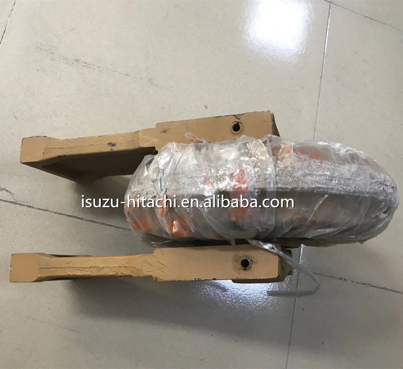 Bob-cat 331 Front Idler Excavator Undercarriage Parts 7113653 