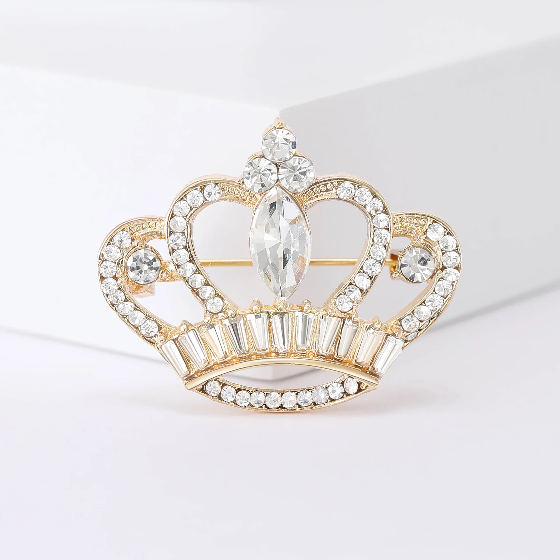 LUOEM Kroon broche pin kristal broche sjaals welving kraag pin corsage boeket kit bruiloft party broche pin 12 stuks