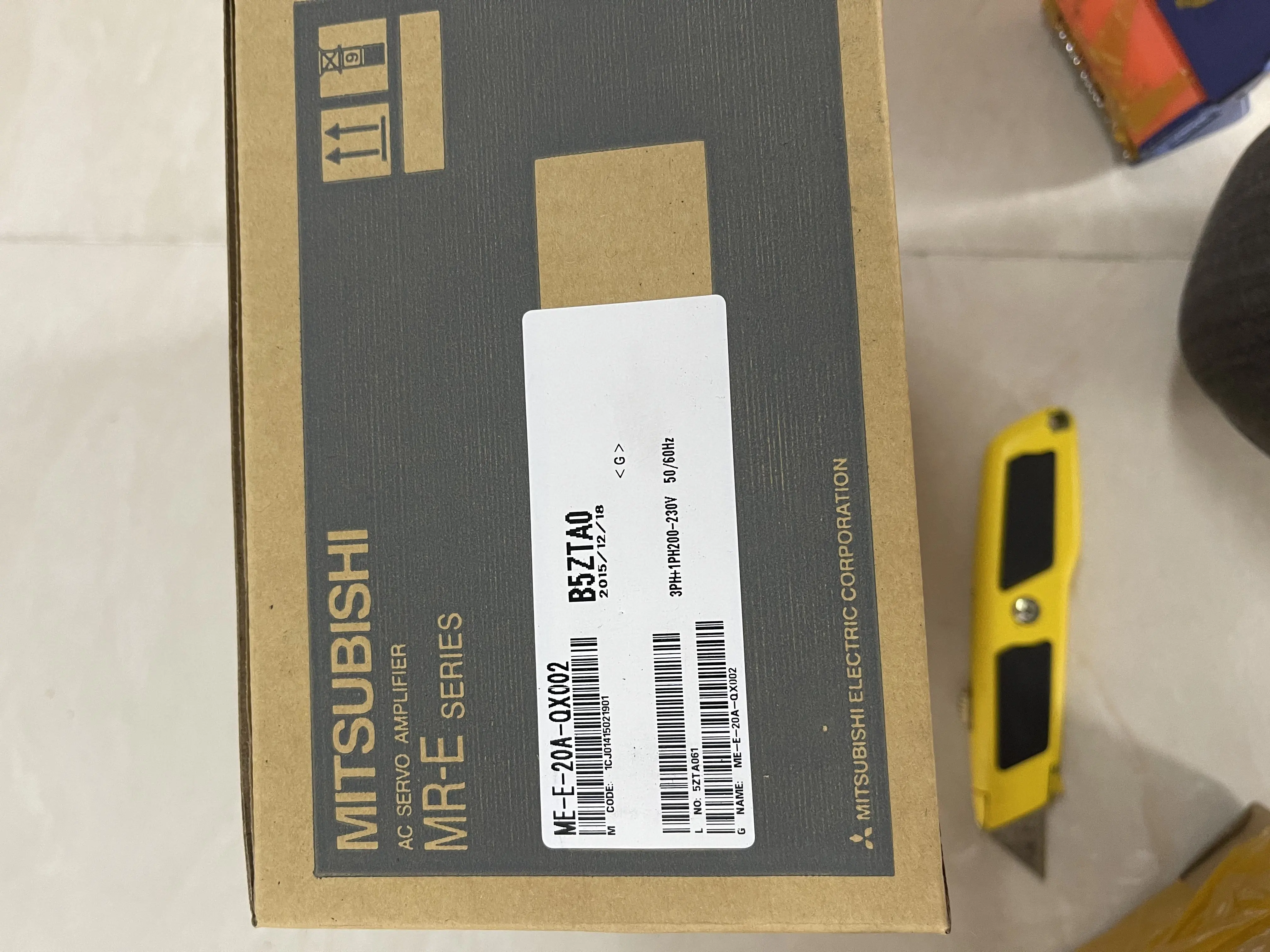 Mitsubishi AC Servo Amplifier MR-E-20A-QX002 Mitsubishi AC Servo Amplifier MR-E-20A-QX002