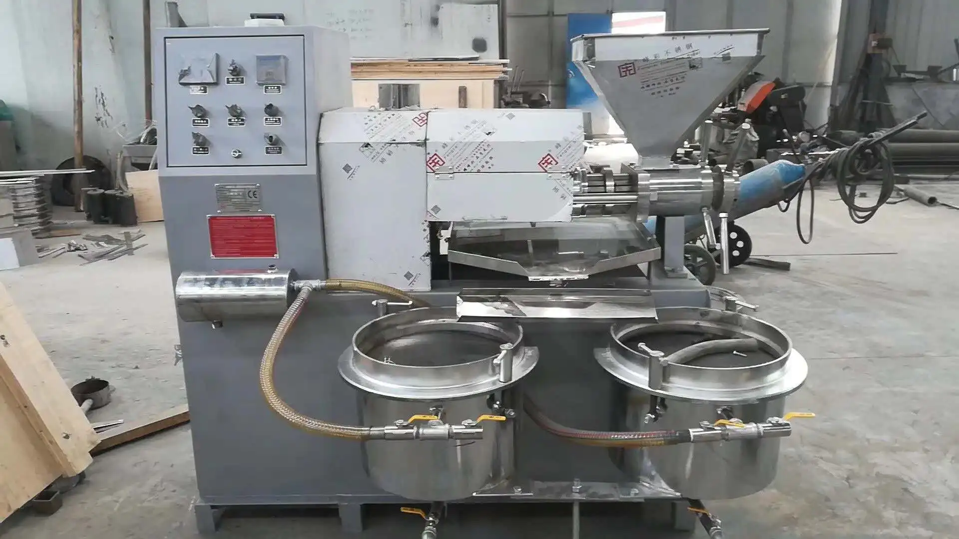 Higher Capacity  Sunflower Thresher Machine Sunflower Separating Machine for Sunflower Oil Production Line factory