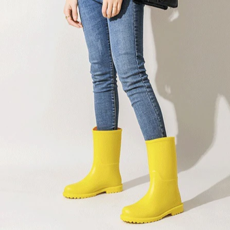 booty rain boots