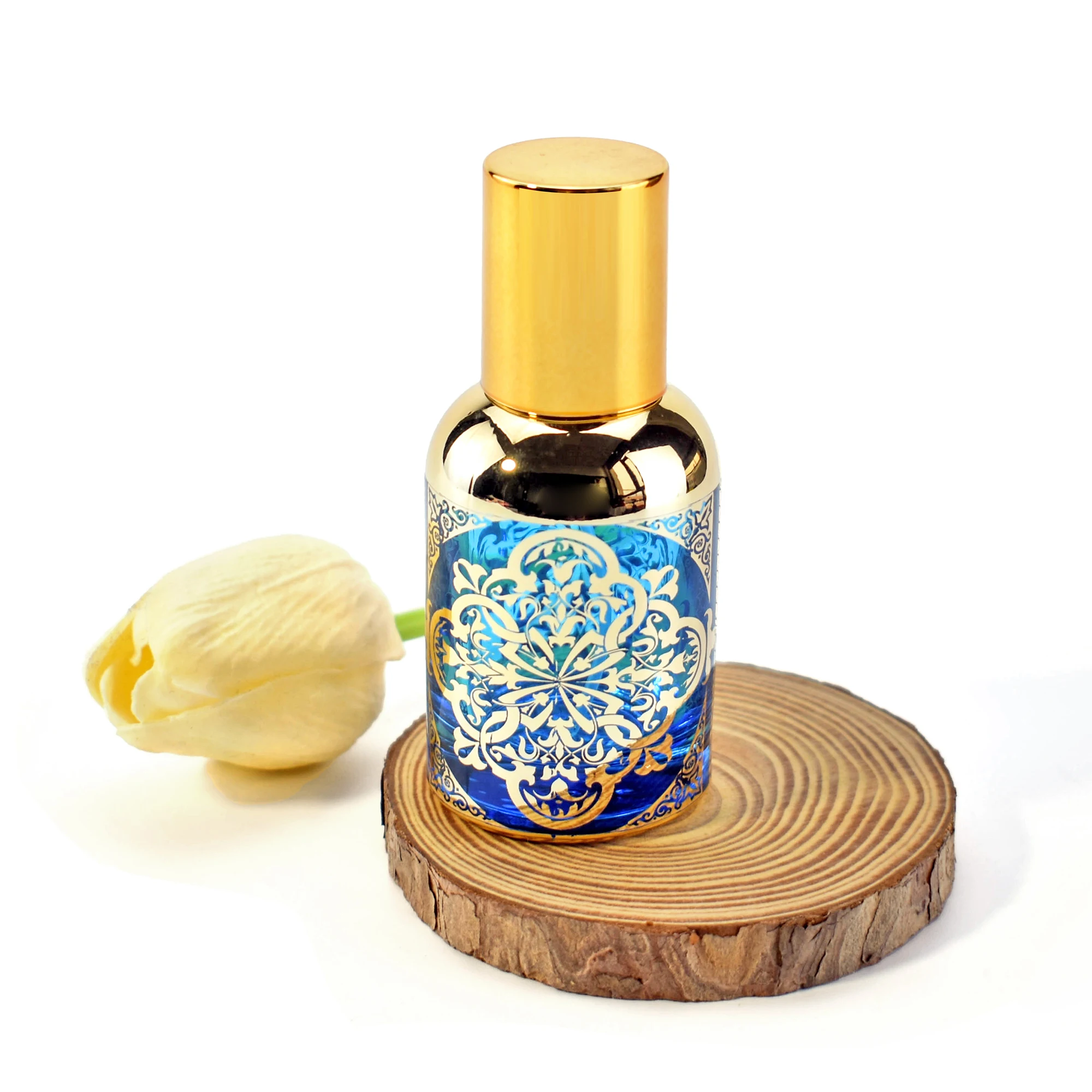 卸売ユニークなデザインクリスタル香水瓶カスタム装飾香水瓶