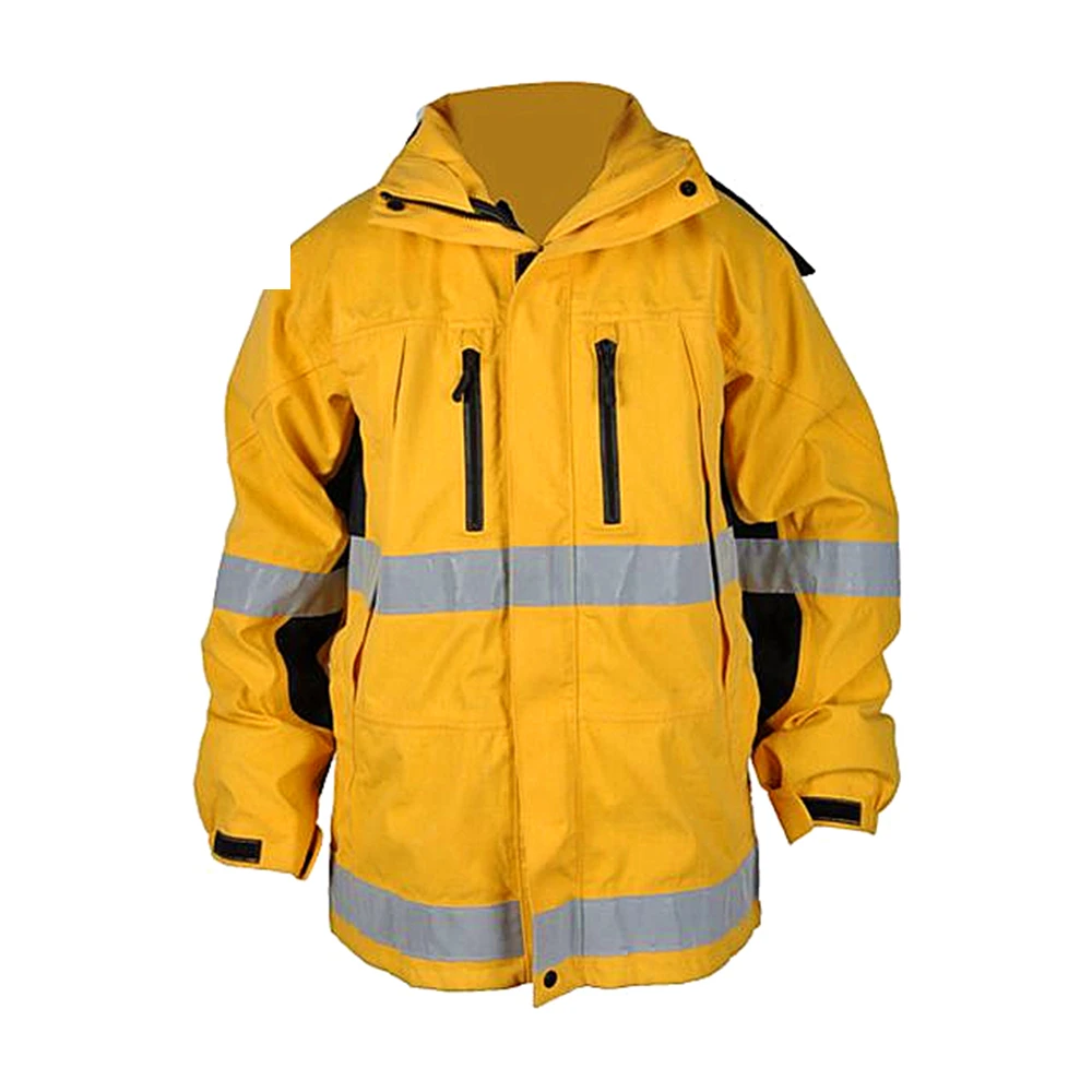 Ropa impermeable para trabajos al aire libre