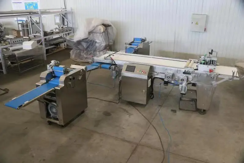 Full Automatic Croissant Bread Forming Making Machine Croissant Production Line Croissant Making Machine