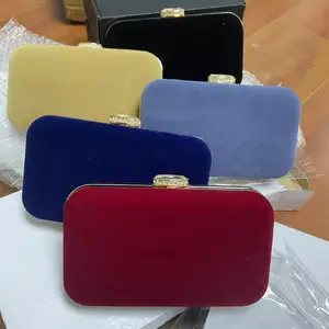 Wedding Clutch Bags for Women Wholesales Fashion Woman Dinner Handbags Luxury Chain Crossbody Bag Clutch Bag Evening Bags Luxury