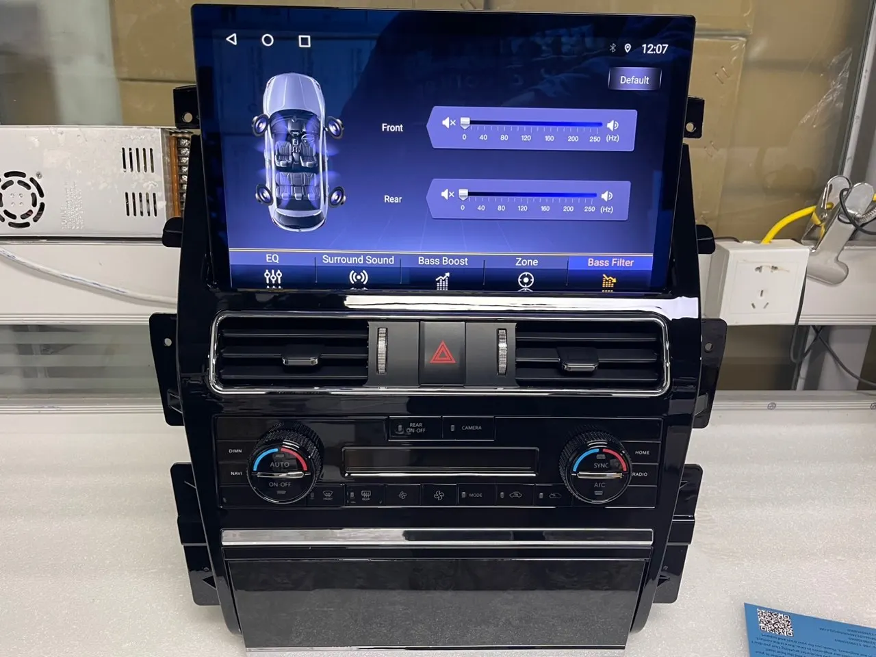 13.3 " Vertical Screen For Nissan Patrol Y62 Armada 20102020 Car