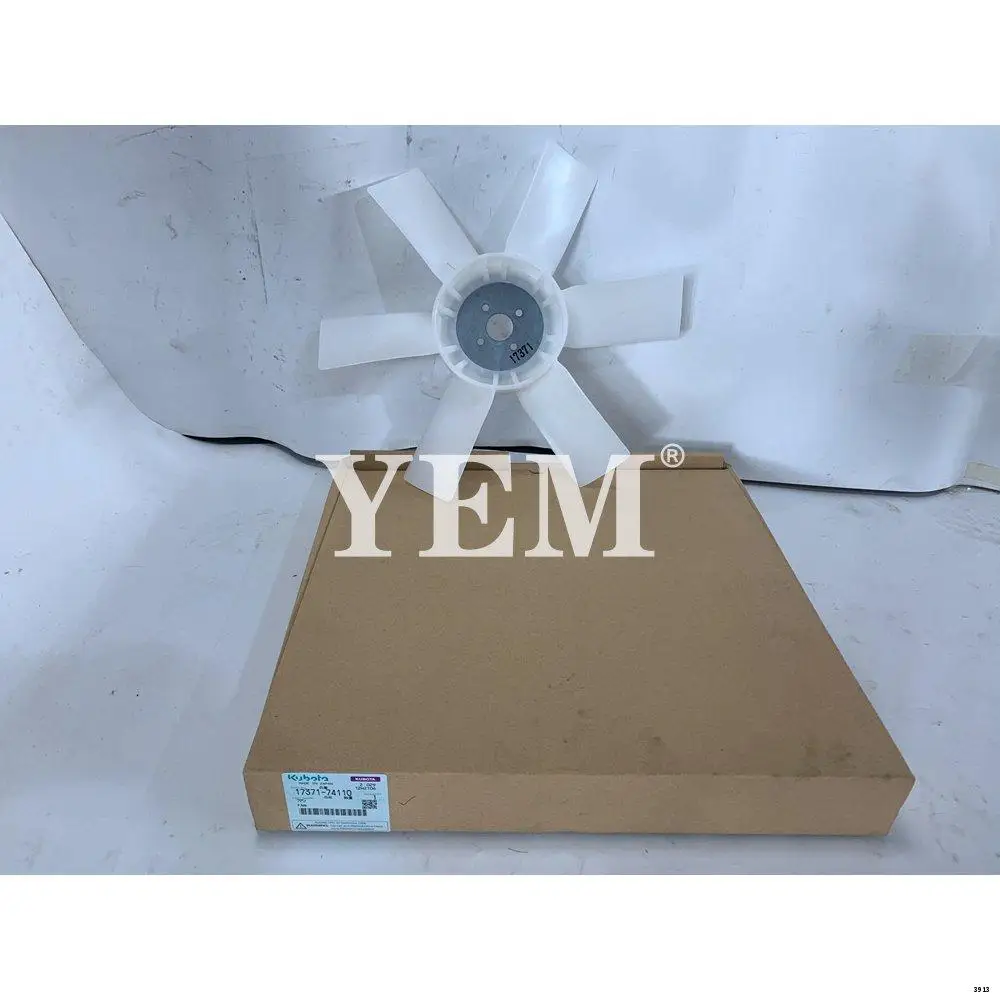 D1703 Fan Blade 17371-74110 for Kubota Excavator Parts