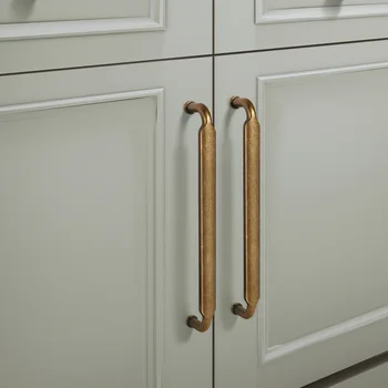 Goo-Ki 2202 Most Popular Kitchen Cabinet Handles High Quality Furniture Pulls Wardrobe Dresser Drawer Handles