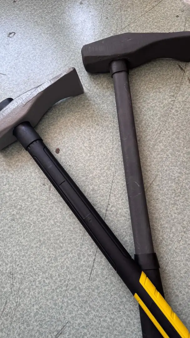 EW Factory Supply Heavy Duty T-Handle Metal Hand Tool Hammer for Tire Repair and Universal Fit Car Repair with 1 Year Warranty details