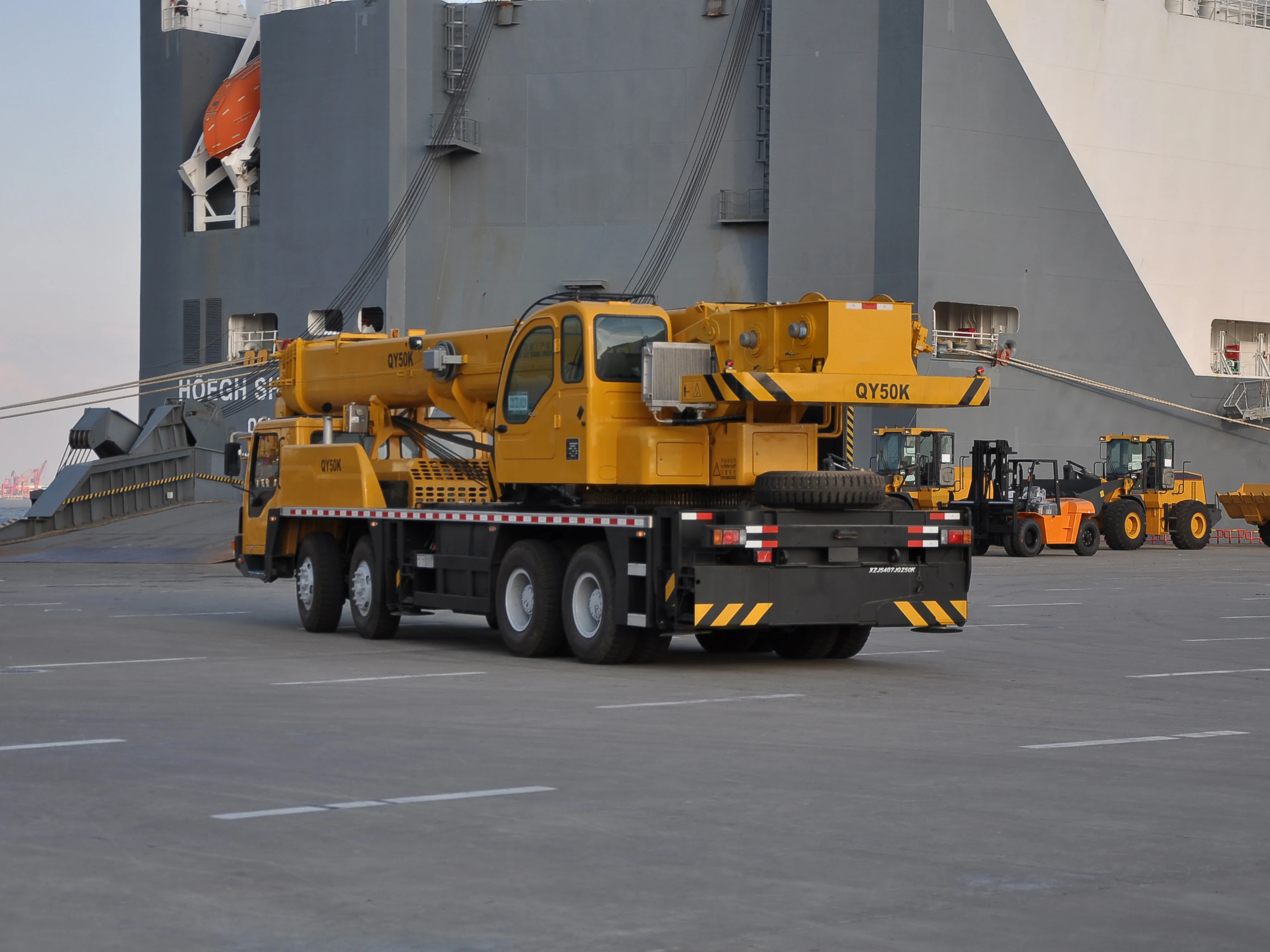 Qy50kd Truck Crane total rated Lifting load.