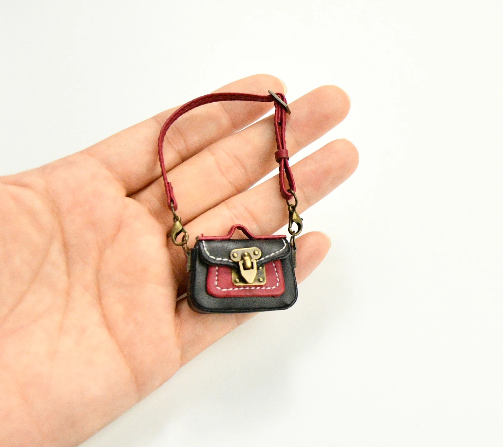 1:6 LV Doll Square Handbag/ Doll Purse Miniature luxury Bag MJC78