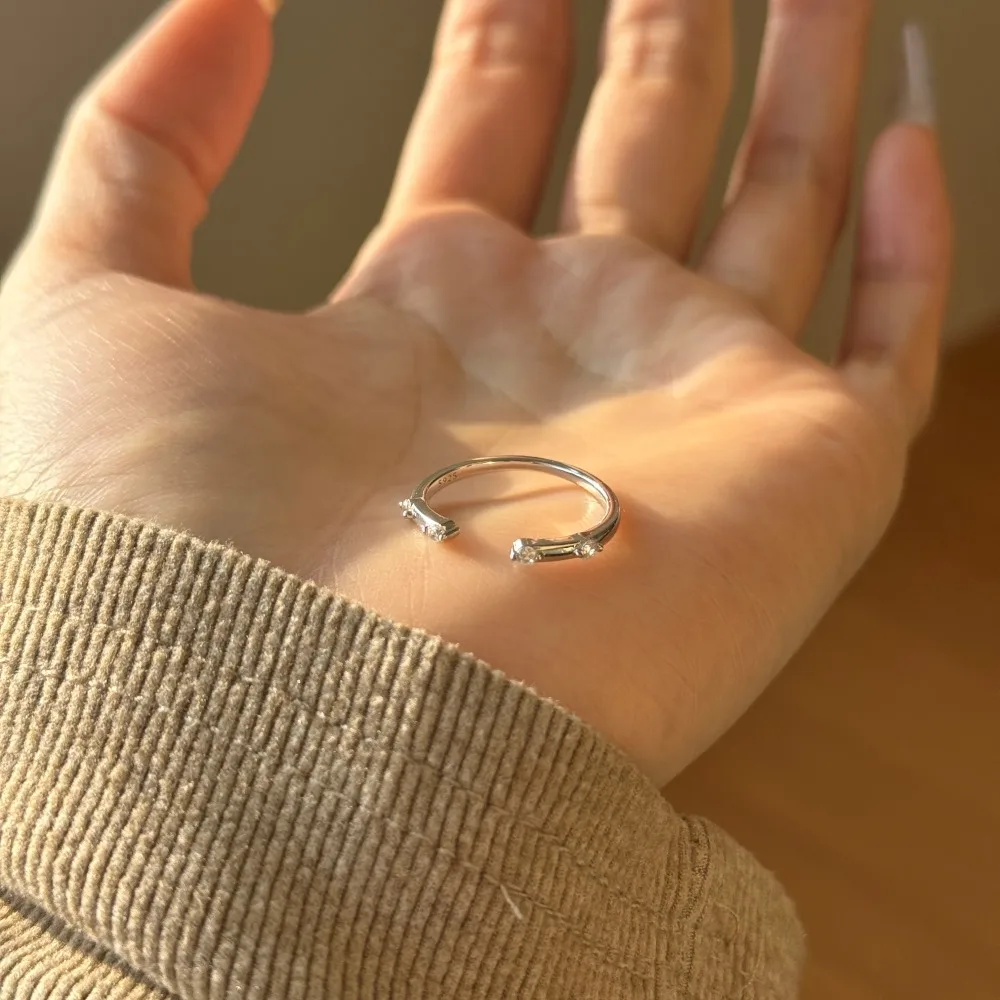 KAKODIY Hypoallergenic Simple Lightweight Cheap Women's Wedding 925 Sterling Silver Open Ring detail 1