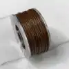 Caqui oscuro