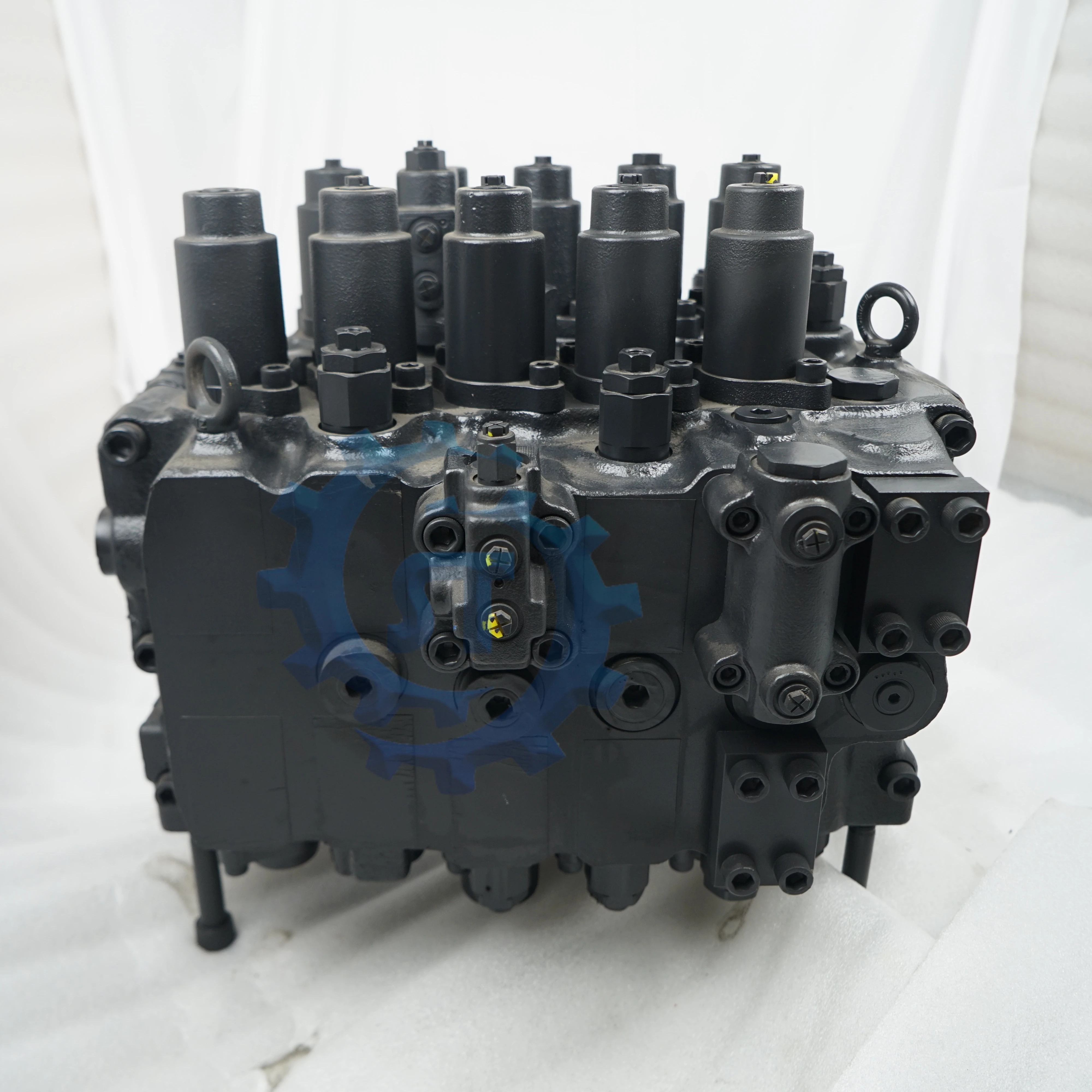 Excavator Hydraulic Parts Main Control Valve 14595660 14556410 Distribution Valve Suitable for Volvo EC460B High Quality