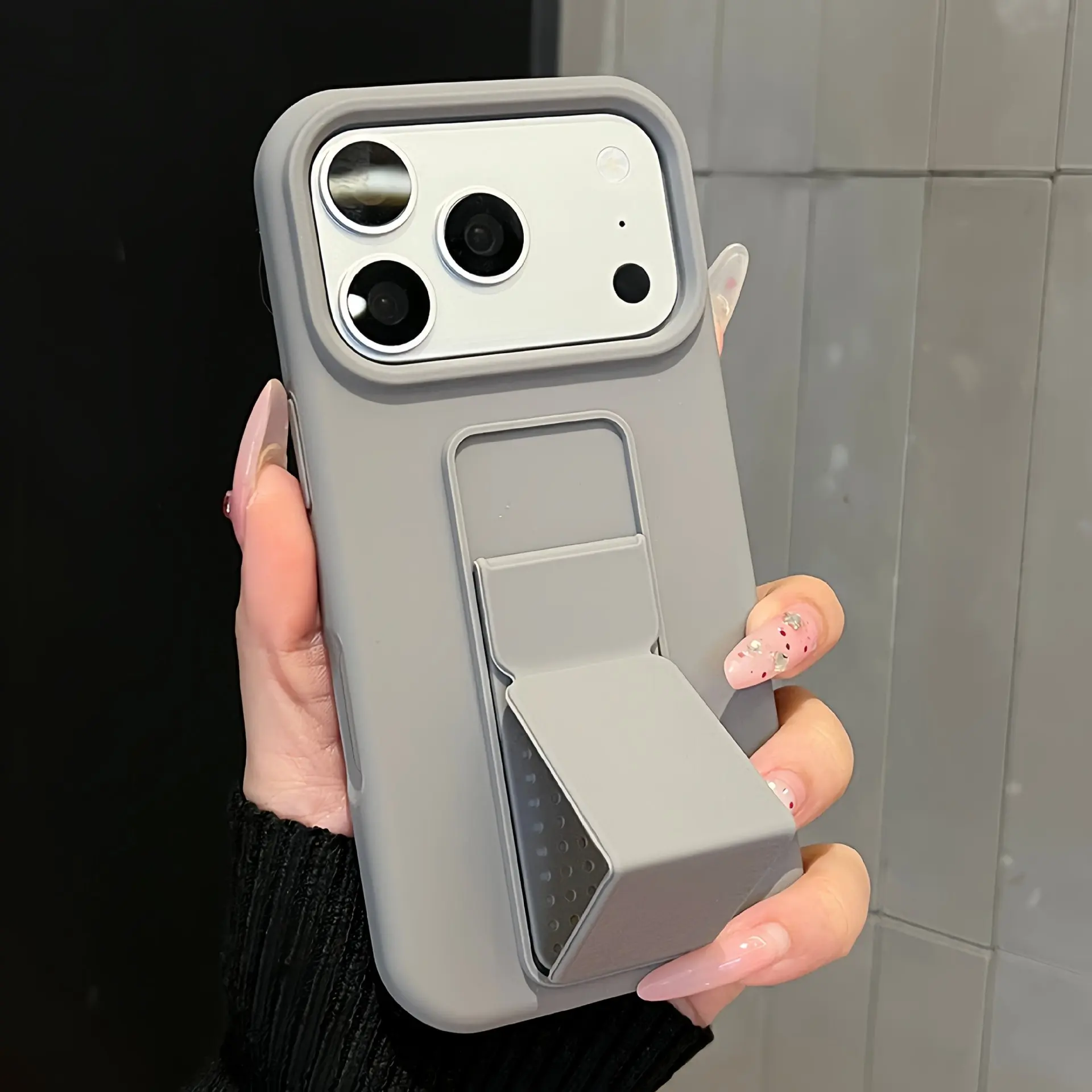 Luxury Silicone Cover Hidden Folding Bracket Design Mobile Phone Case for iPhone 17 16 15 14 13 12 Pro Max