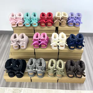 High Quality Men's Women's Black Pink White Warm Tall Winter Waterproof fox Snow Boots with Fur Shoes for Men Women Size 10