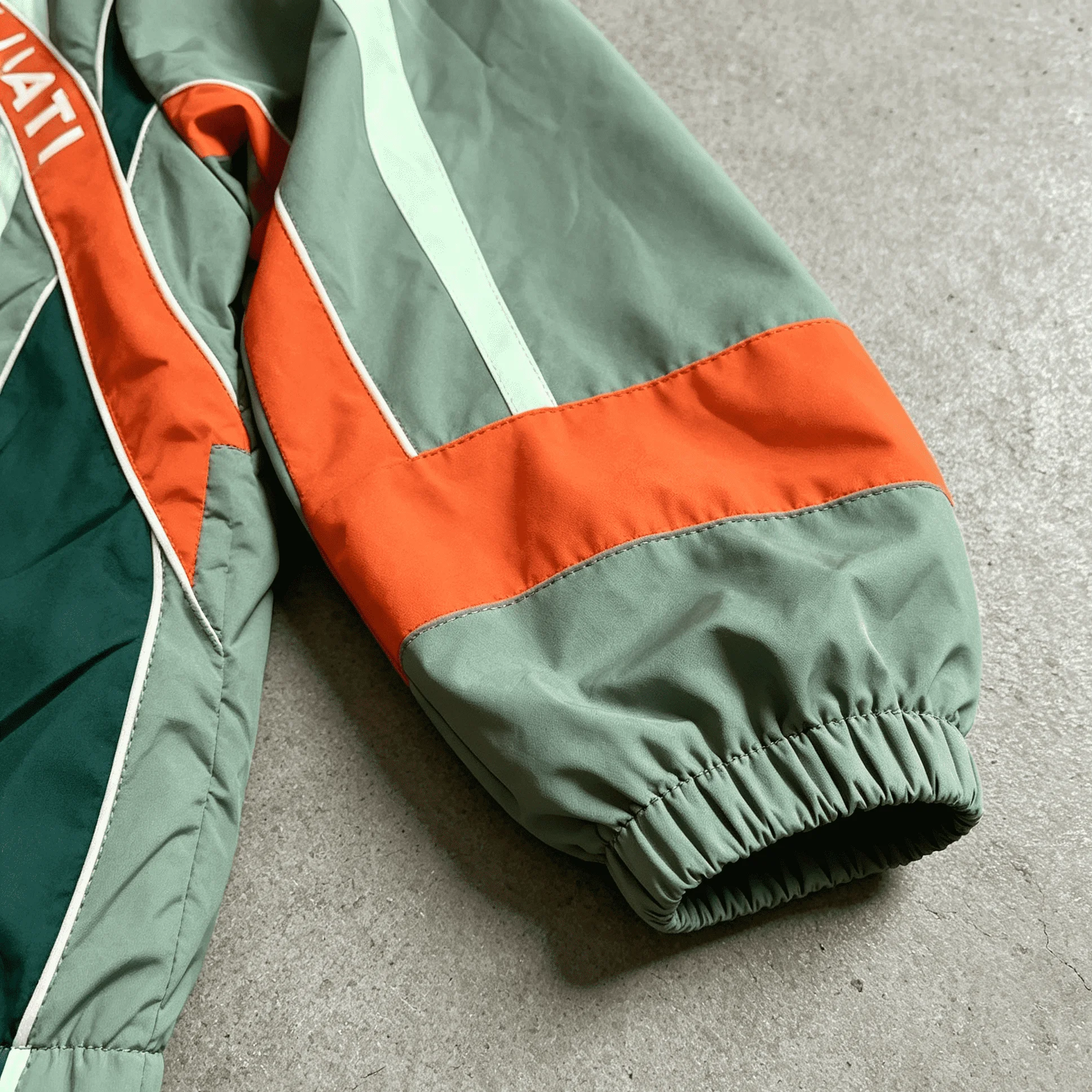Custom Windbreaker Shorts And Jacket Set For Summer Lightweight Nylon Zip Up Color Block Letter Print Racing Tracksuit gallery 4