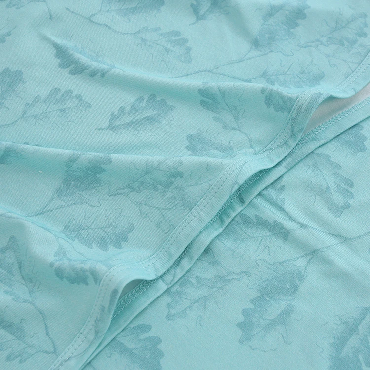 Low Moq Customized Printing Wholesale Bamboo Baby Blanket Comfortable