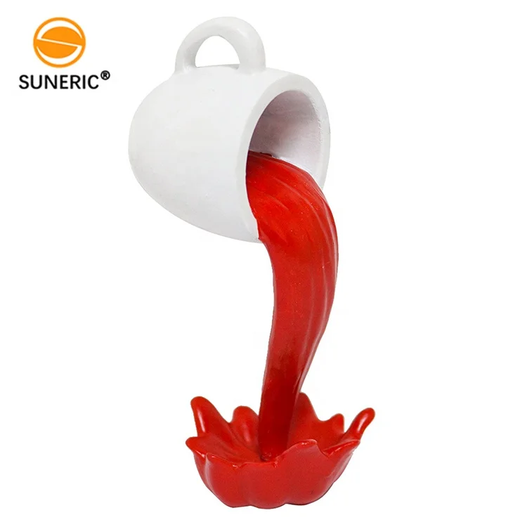 Magic Pouring Splash Coffee Mug Decorative Sculpture Desktop 3D Resin Crafts Suspended Floating Spilling Coffee Cup