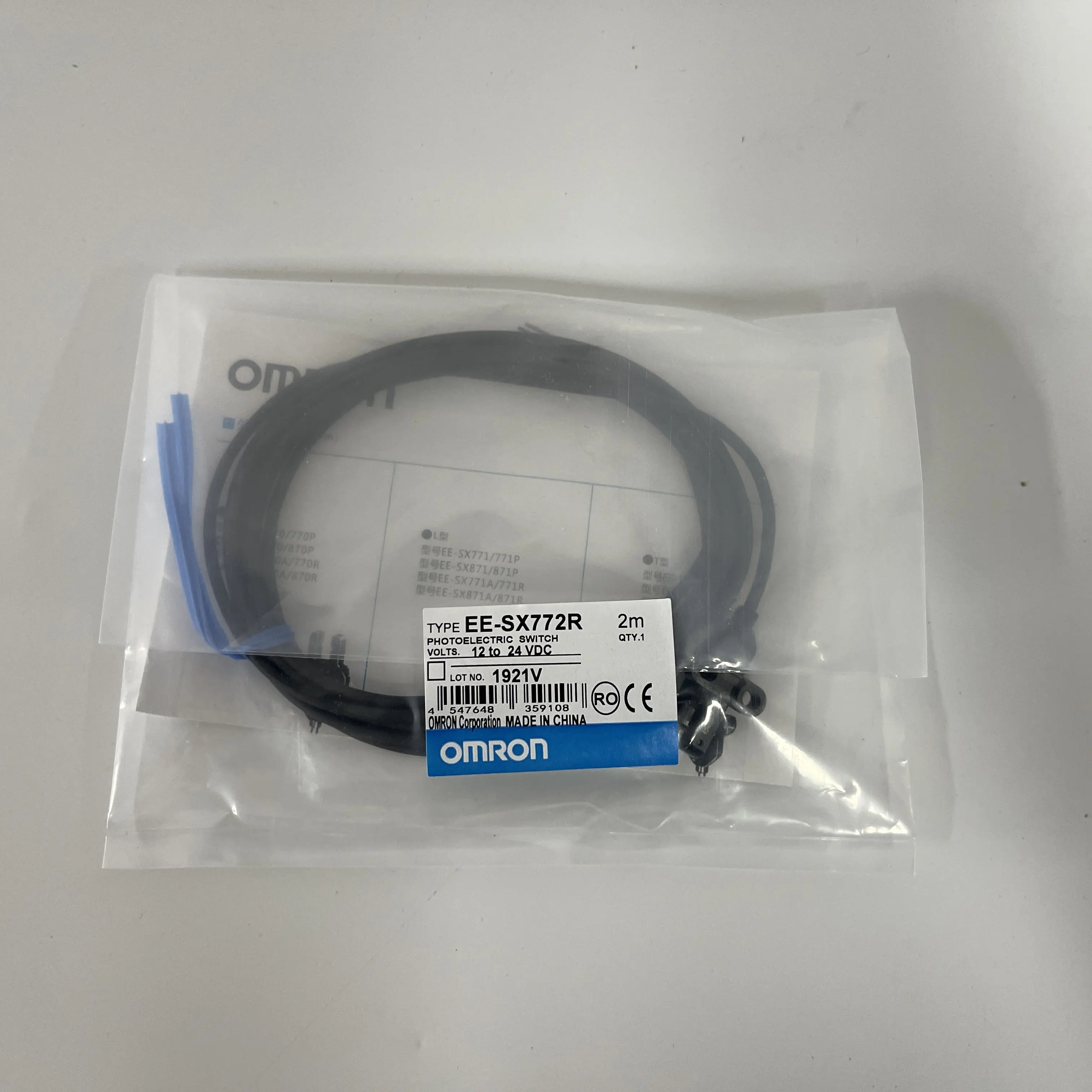 OMRON Photoelectric Switch EE-SX772R OMRON Photoelectric Switch EE-SX772R