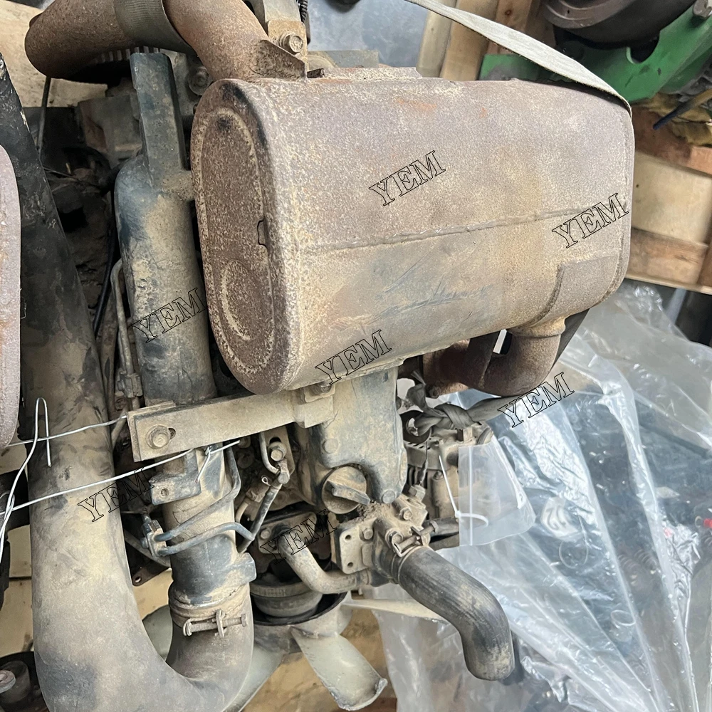 For Kubota V2203-DI Complete Engine Assy Used 4