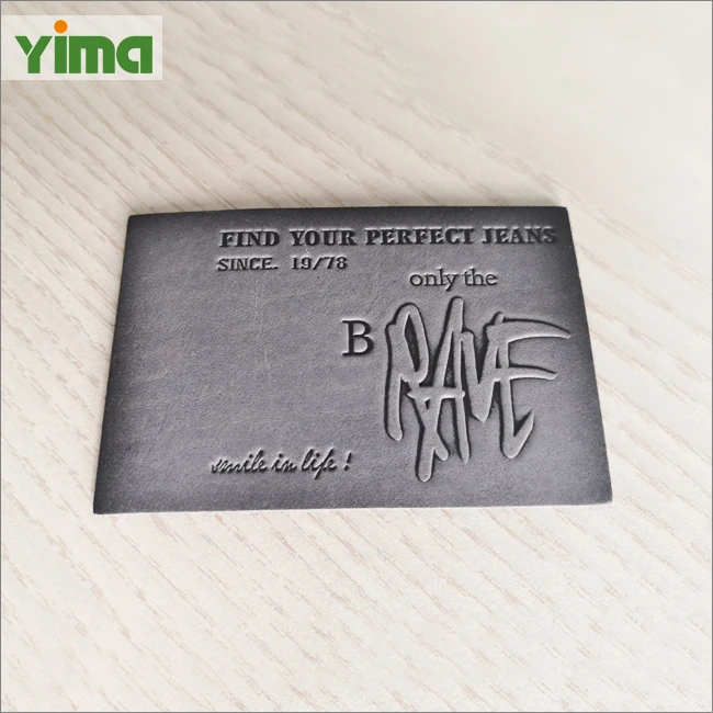 
Пользовательский логотип тисненые джинсы из натуральной кожи или ПВХ патч с металлом и этикеткой из ПУ для одежды 