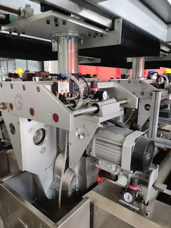 High Speed Full Automatic 4 Edge Horizontal Glass Seaming Machine Glass Grinding Machine