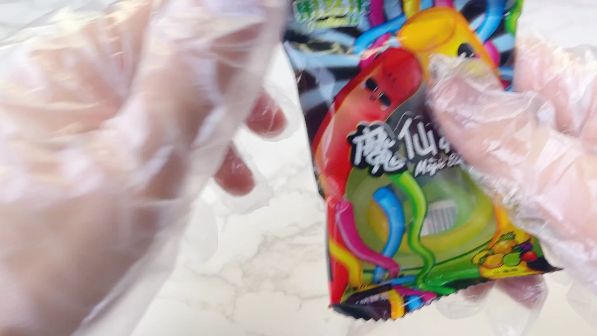 Red Gummy Ropes Red Color Strawberry Flavor Rope Shaped Gummy Sweets Candy Factory ...
