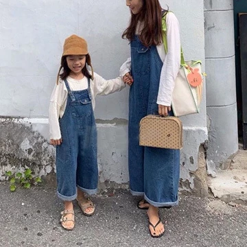 精品母子搭配套装家庭套装衣服女孩jean工作服女牛仔裤时尚妈咪和我连体裤 Buy 家庭套装衣服 妈妈和儿子穿情侣装 妈妈和我连体裤