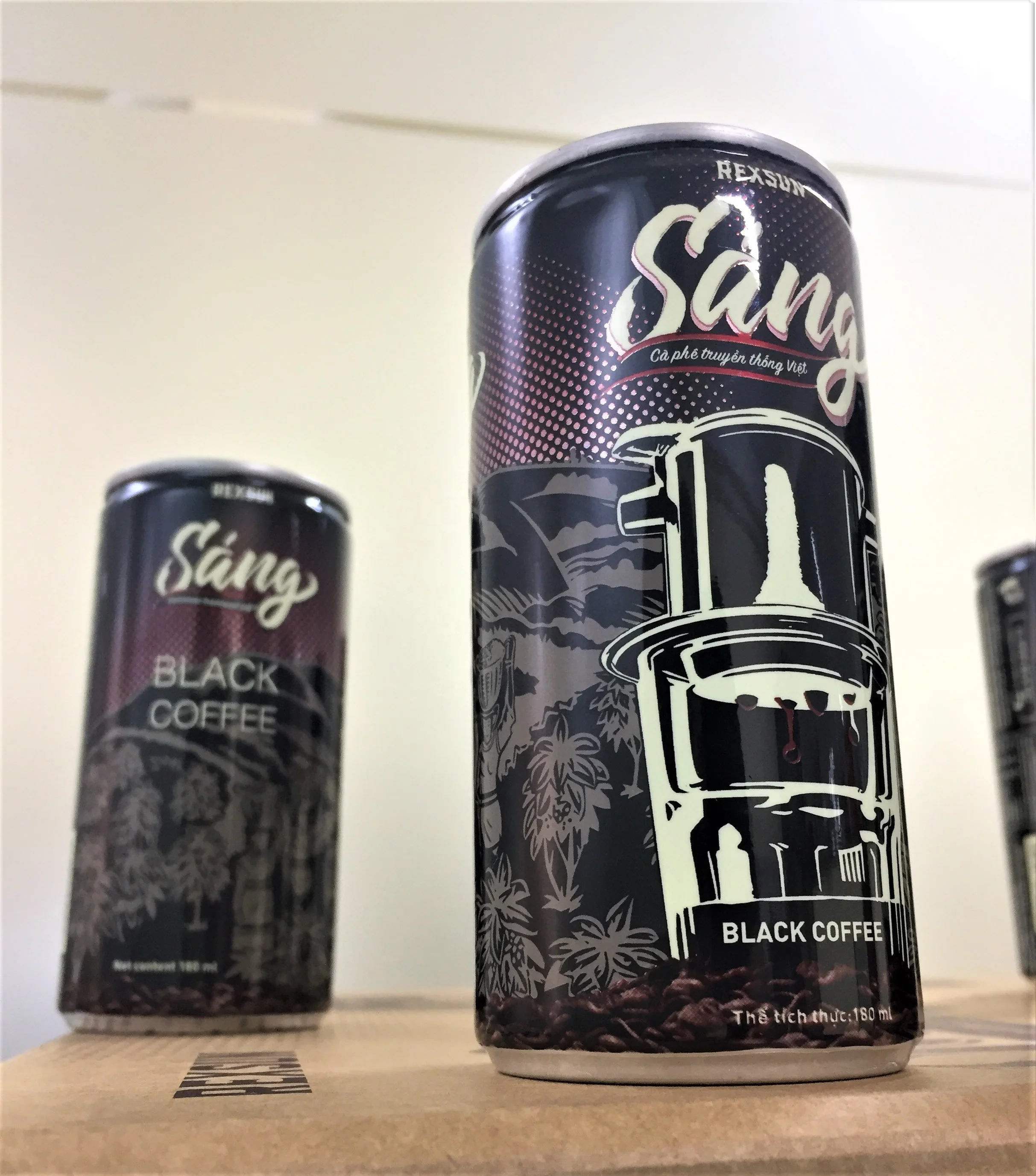 Консервированные кофейные напитки, вьетнамский черный кофе, традиционный стиль, небольшая сладость от листьев стевии