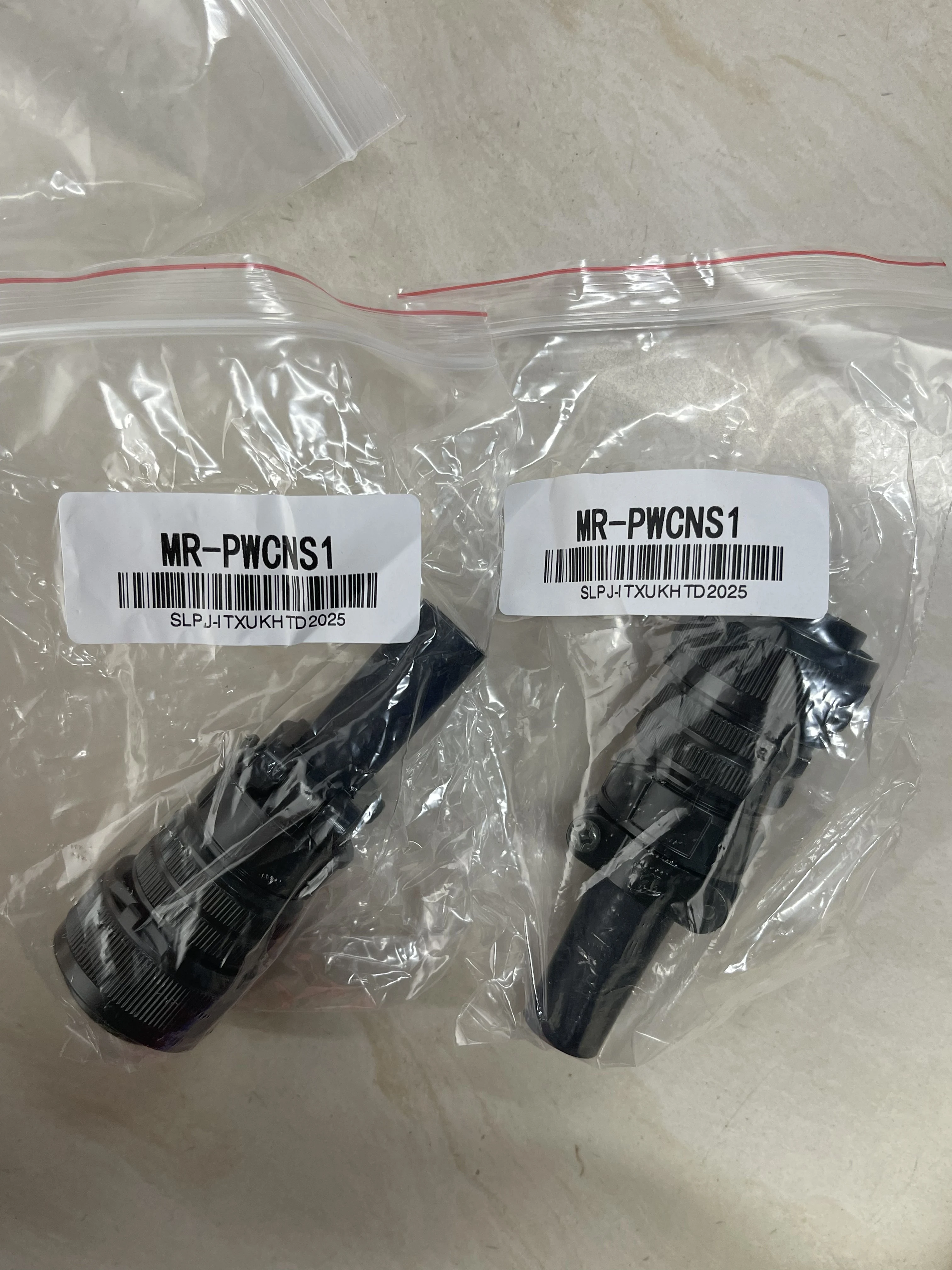 Mitsubishi Servo Power Cable Connector MR-PWCNS1 Mitsubishi Servo Power Cable Connector MR-PWCNS1
