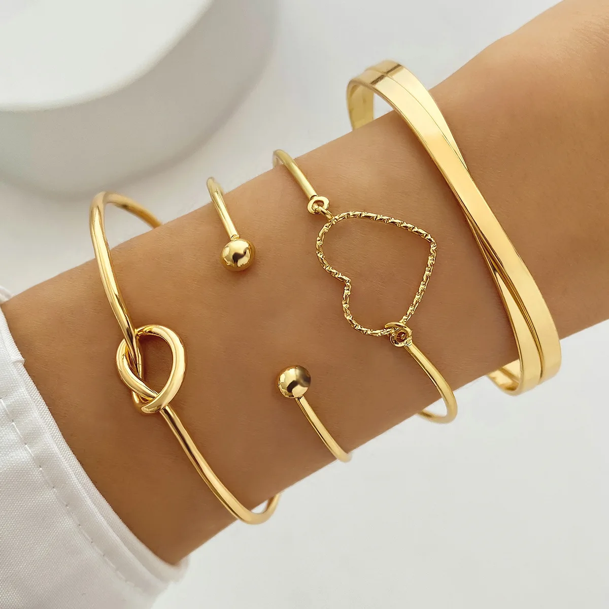 Wholesale 4pcs Silver Gold Bracelet Jewelry Bangles Design in Gold Charms  for Bracelets Bulk Women