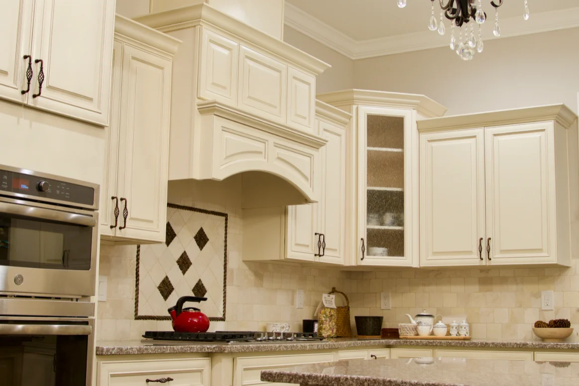 High end  European style modular cream white solid wood kitchen with island design cabinet supplier