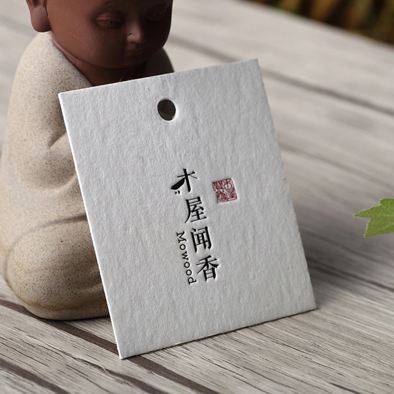 Recycled Custom Logo Flocked Cloth Paper Kids Garment Hangtags With String and Safety Pin Forn Jean Clothing Hang Tag With Logo