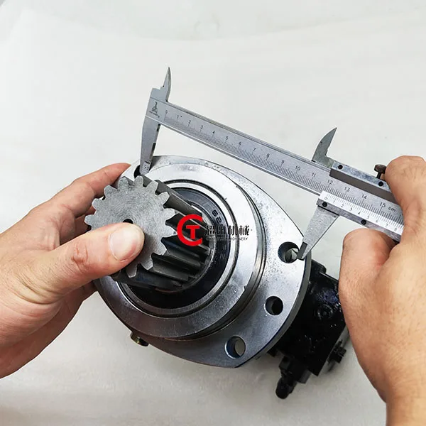 Excavator 322 Swing Motor 6676397 Hydraulic Drive Motor Odm