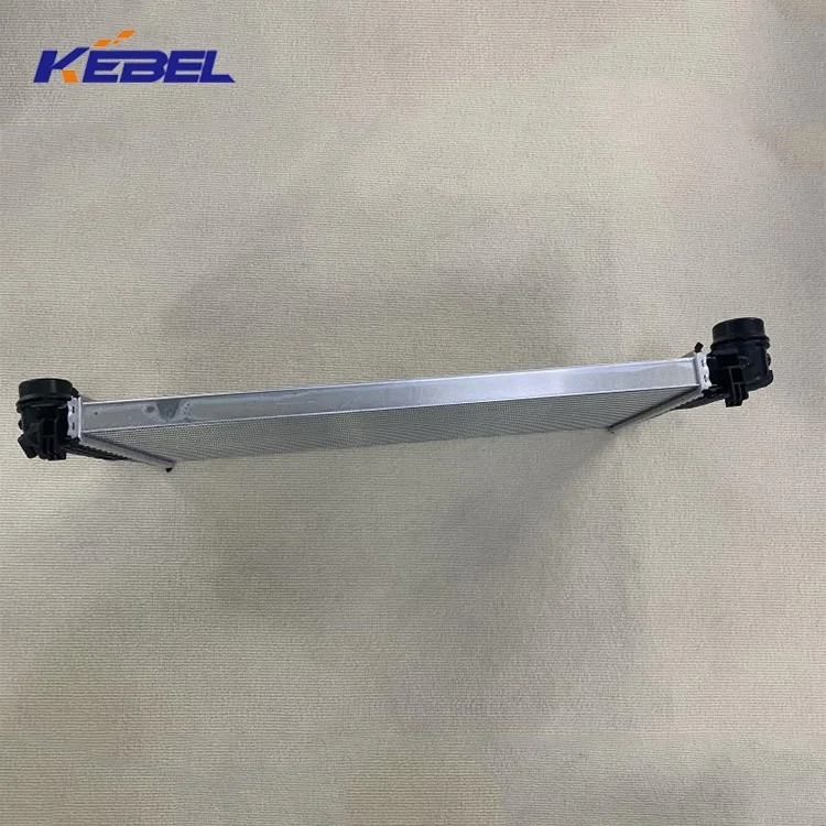 Dijelovi karoserije kvalitetni zrakohladni intercooler OEM 84493634 rashladnik za Chevrolet Malibu 2019 2020