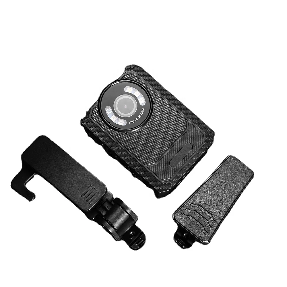 Biri erining kochasini yalaydi, biri soradi