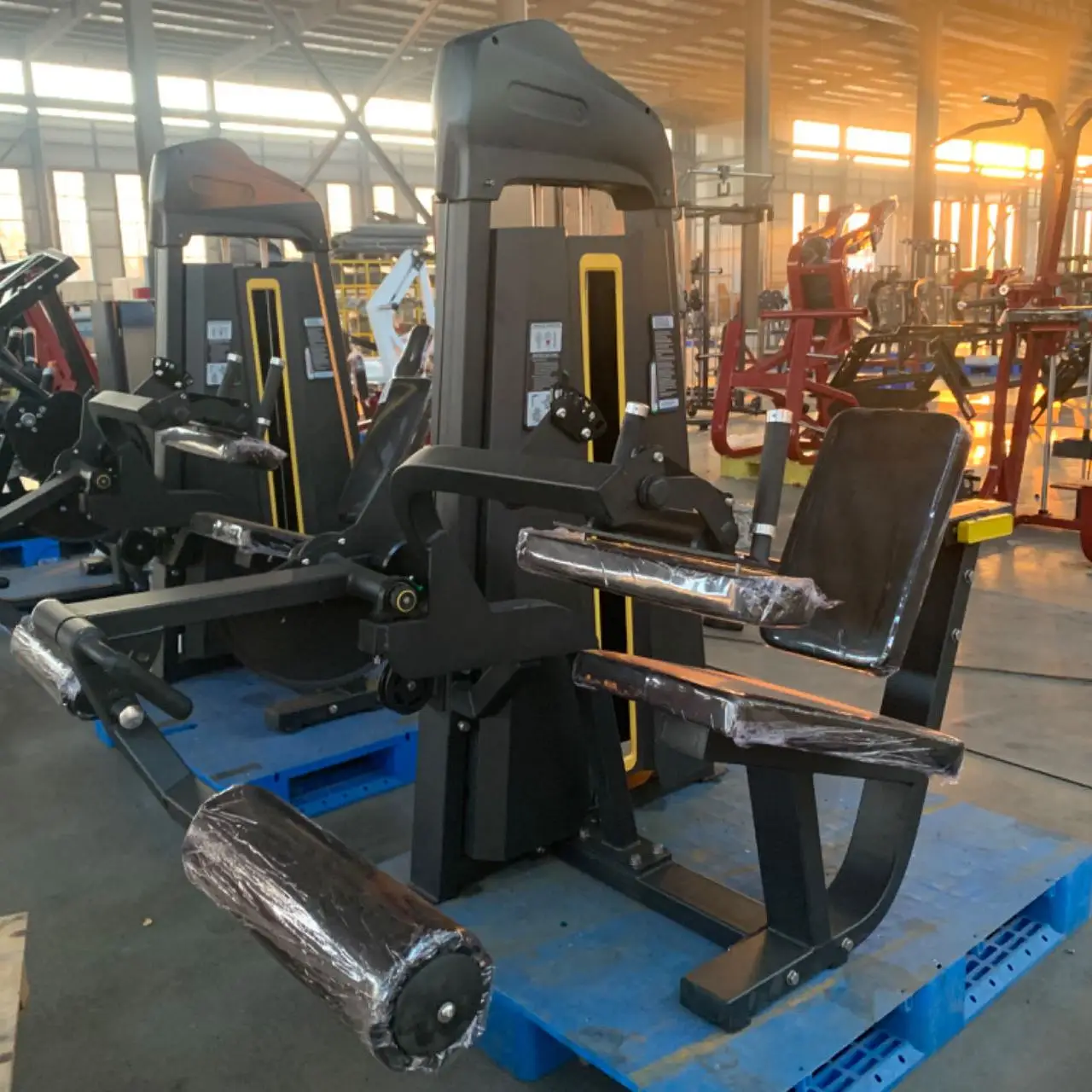 Special Offer ARMS Strength Machine Gray Leg Curl Extension Machine LEGS Machine Gyms Seated Leg Curl