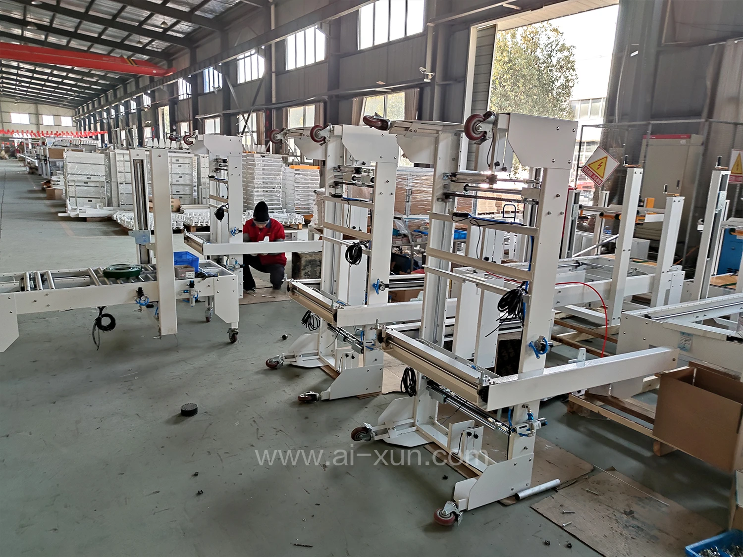 YUPACK Load Type Automatic Carton Sealer with CE