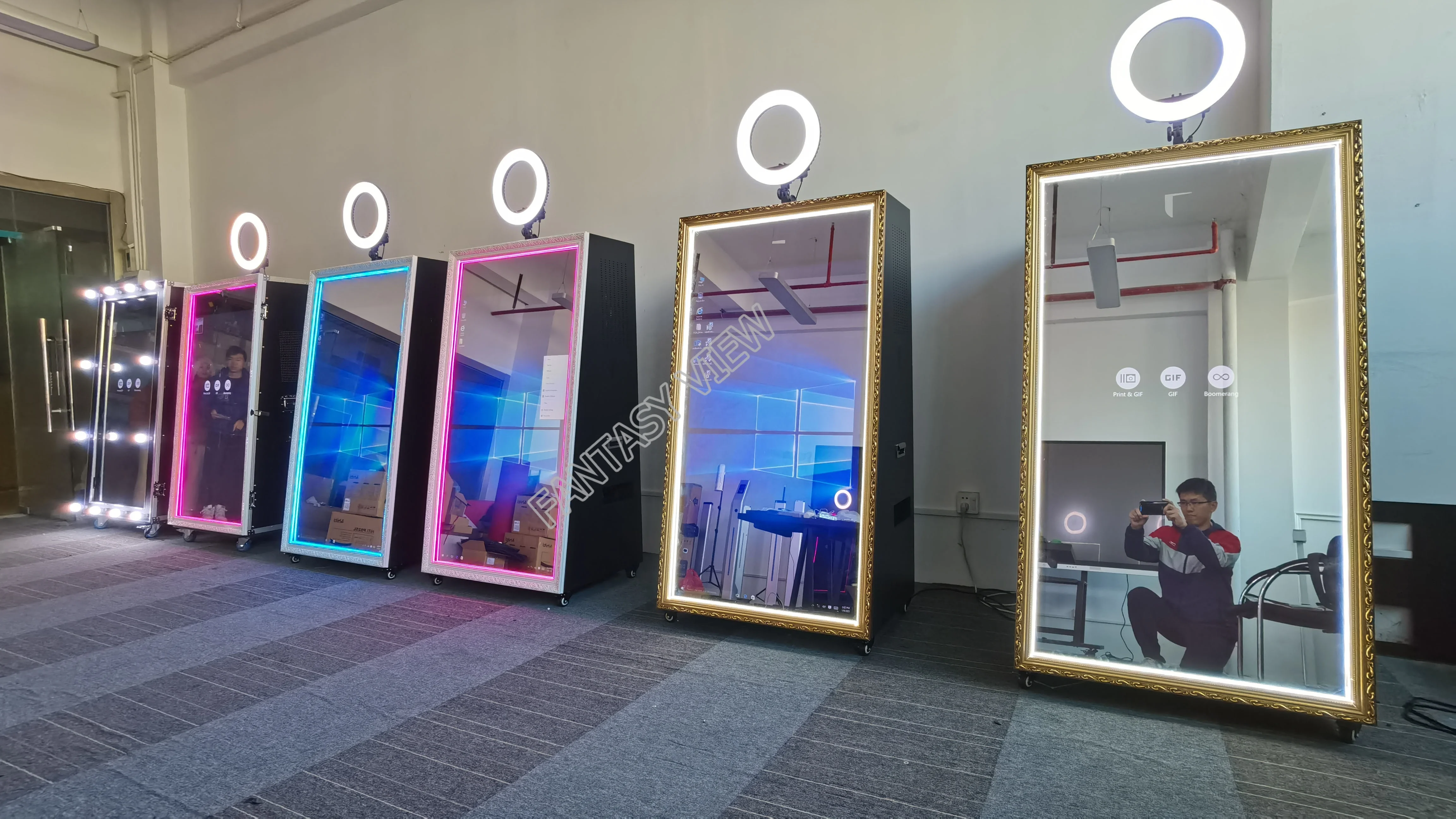 2022 Newest Mirror Photo Booth Affordable Magic Mirror Photo Booth