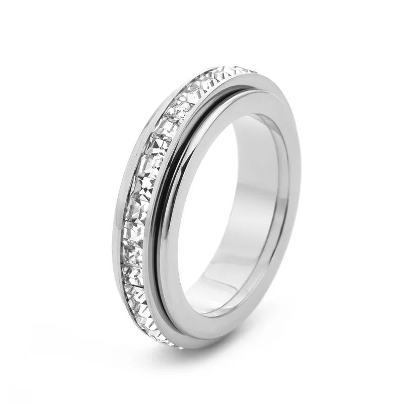 Silver Zircon Detail