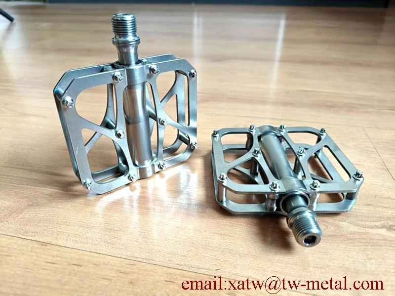 Customized for CNC Titanium Bicycle Pedal Adult Road Bike Parts for City Ride Customized Titanium Bike Pedal