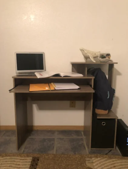 Эффективный Домашний ноутбук компьютерный стол с квадратными полками, студенческий стол с хранения и полки