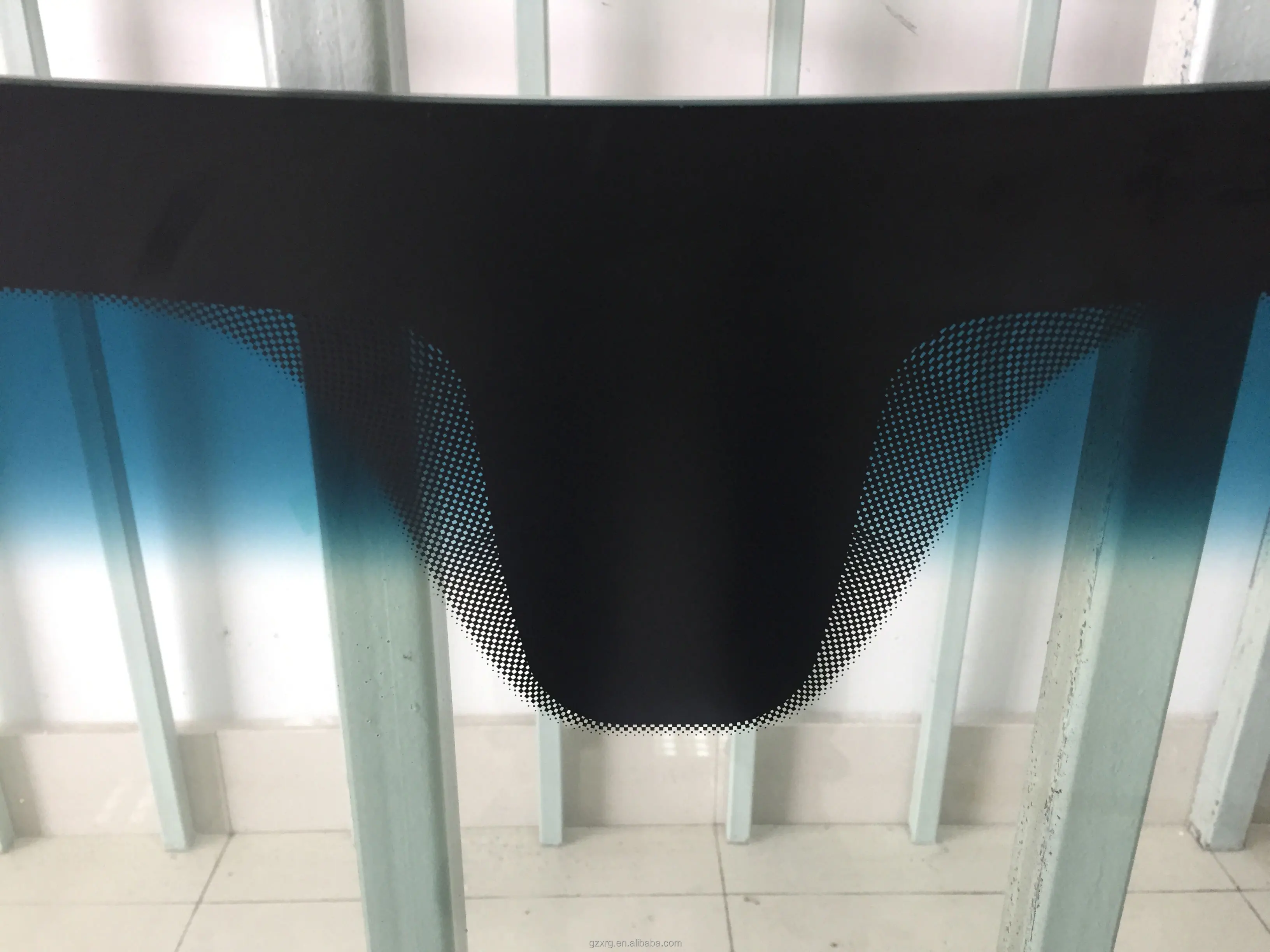 Automotive Glass Front Windshield Is Applicable To The Direct Sales Of