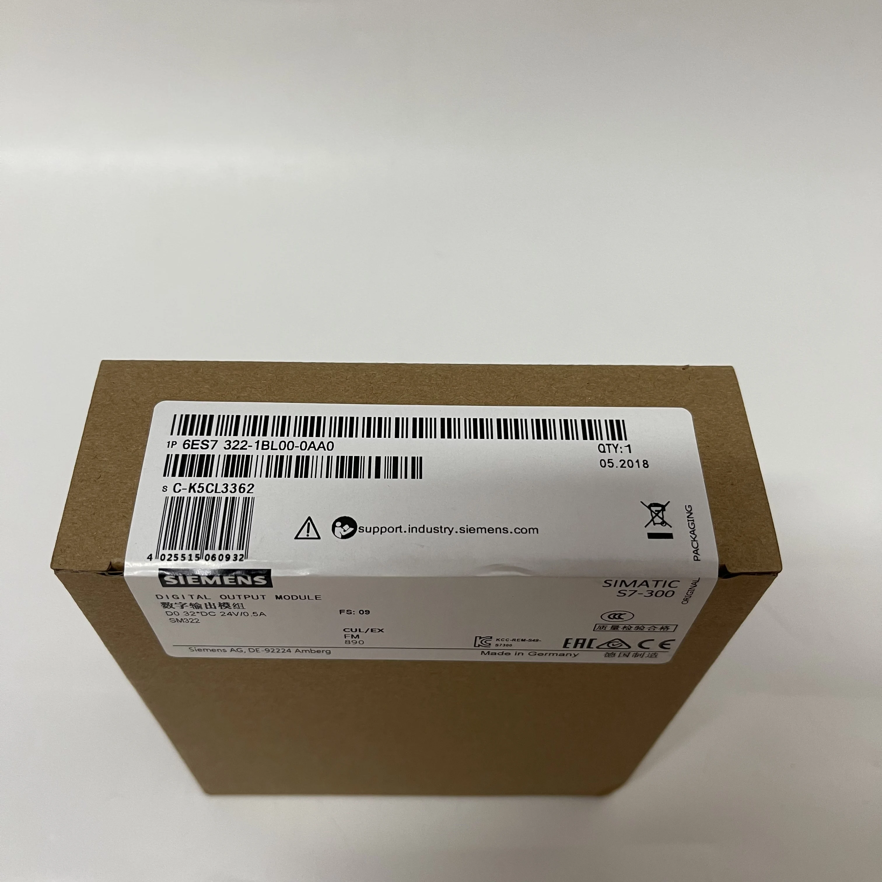 Siemens Digital Output Module 6ES7322-1BL00-0AA0 Siemens Digital Output Module 6ES7322-1BL00-0AA0