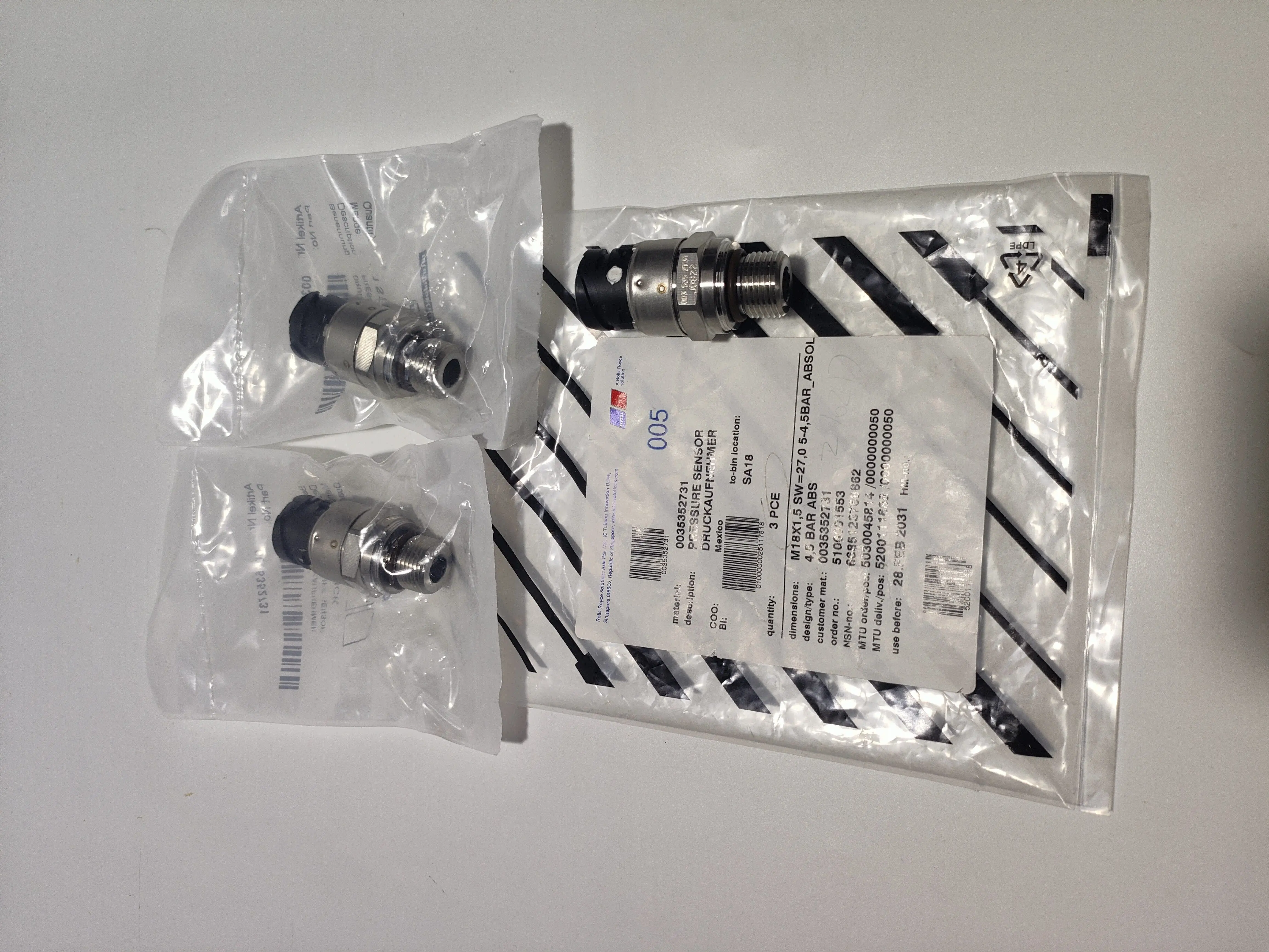 Genuine MTU 0035352731 Oil Pressure Sensor for MTU Classic